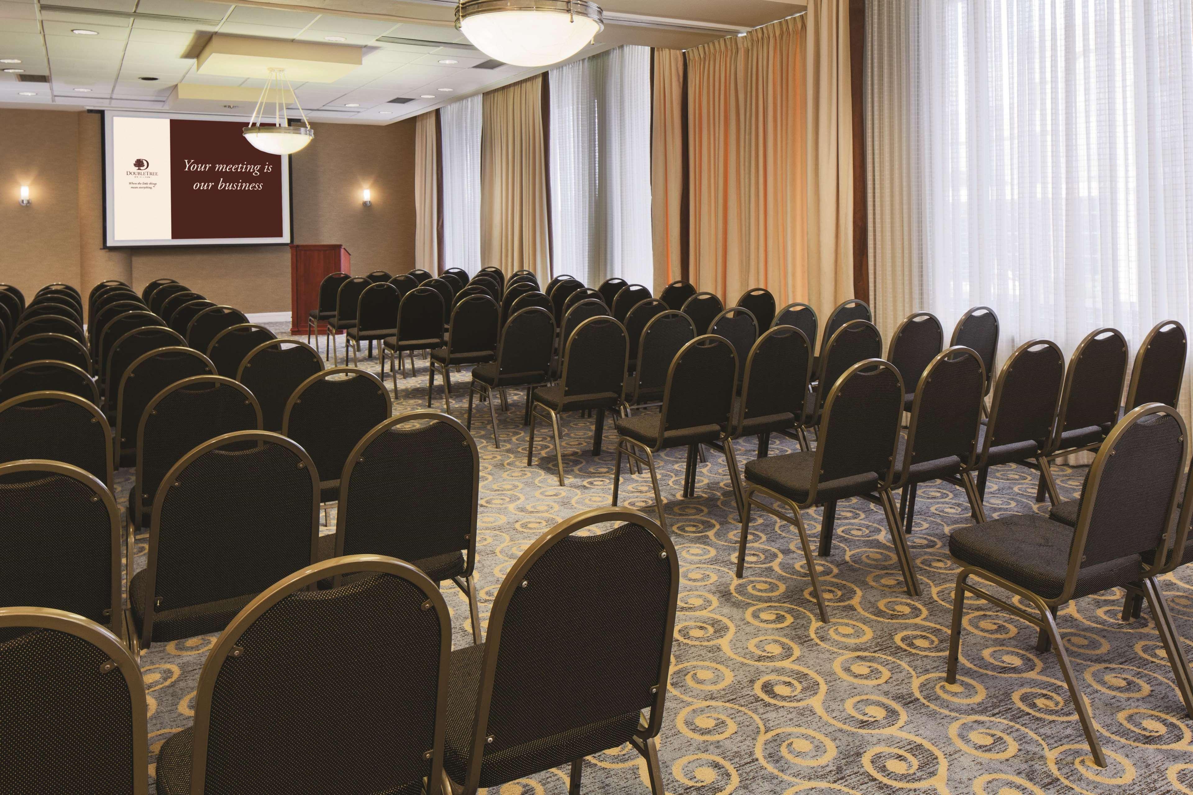 Отель Doubletree By Hilton Orlando Downtown Экстерьер фото