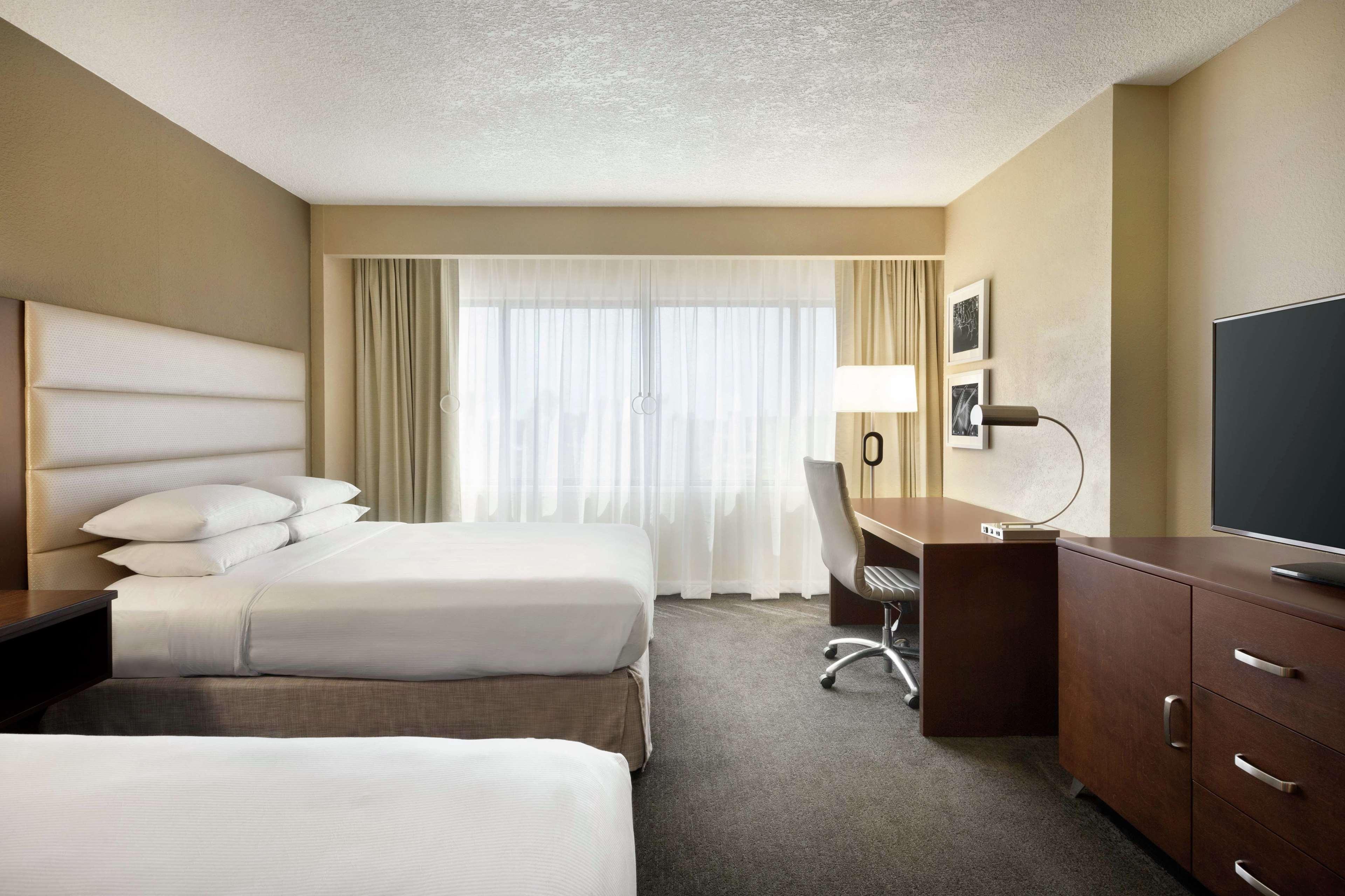 Отель Doubletree By Hilton Orlando Downtown Экстерьер фото