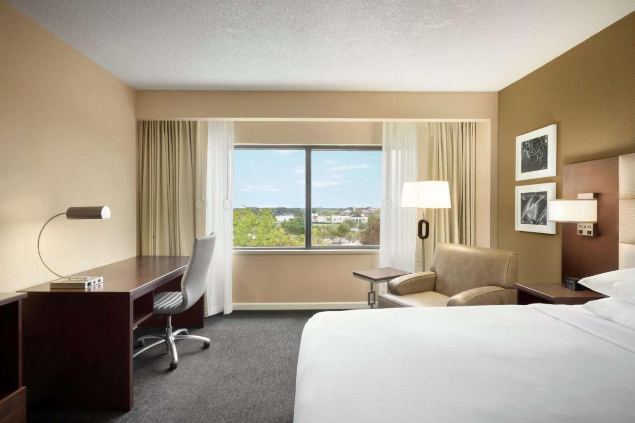 Отель Doubletree By Hilton Orlando Downtown Экстерьер фото